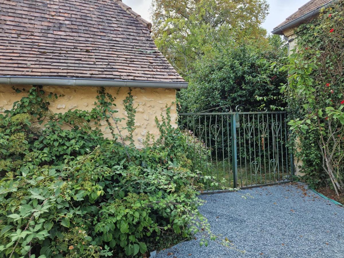 Cocon Du Domaine De La Grande Decision Βίλα La Douze Εξωτερικό φωτογραφία